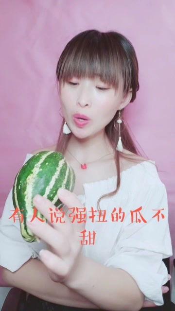 娱乐吃瓜酱给他来一份,揭秘娱乐圈那些不为人知的幕后故事
