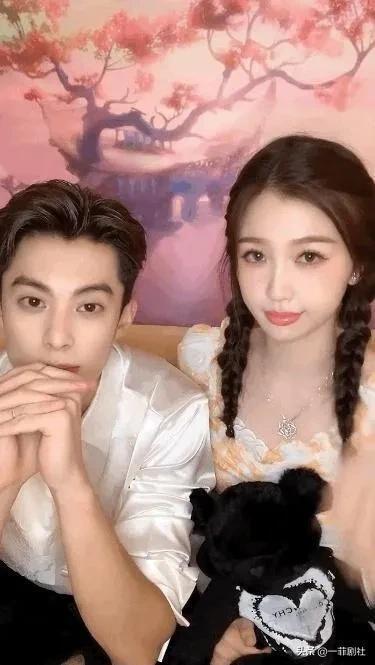 娱乐圈明星也吃瓜